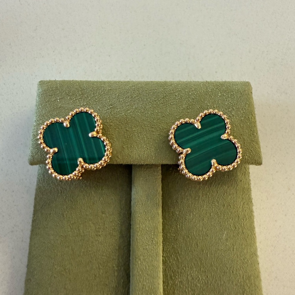 Van Cleef & Arpels Gold and Green Clover Earrings